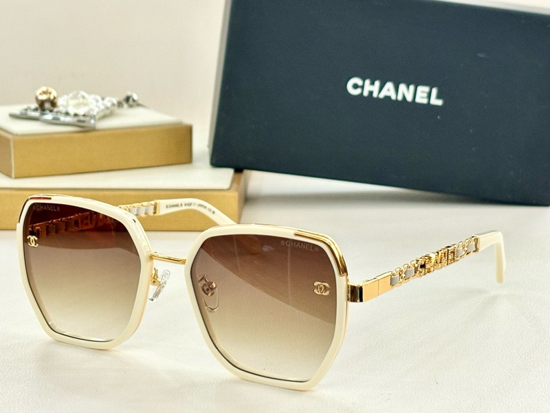 Chanel Sunglasses 162